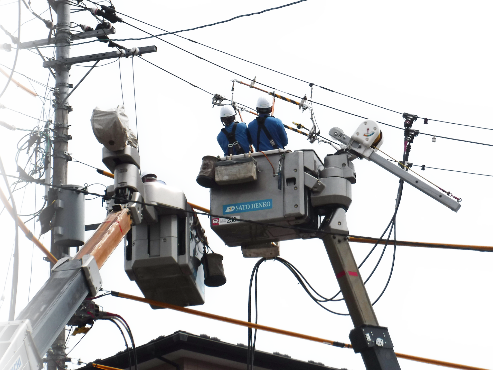 岩沼市の電気工事・配電工事「株式会社サトウ電工」です。電気に関する作業・施工を通じて社会に貢献。