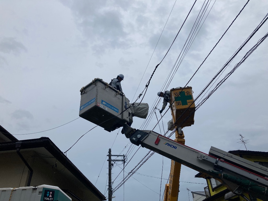 引込線張り替え工事🚧